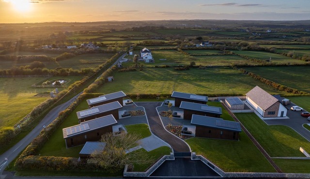 Aethwy Lodge - sleeps 4 guests in 1 bedroom