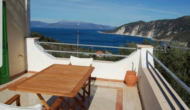 AFALES VILLA & STUDIOS ΝΕW ΚΟLLIERI -NORTH ΙTACA