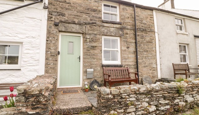 AFALLON, family friendly, character holiday cottage in Penmachno