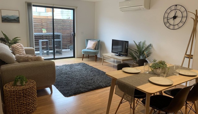 Affordable 2BR Apartment near Melbourne CBD Address:125Raleigh Road,Maribyrnong