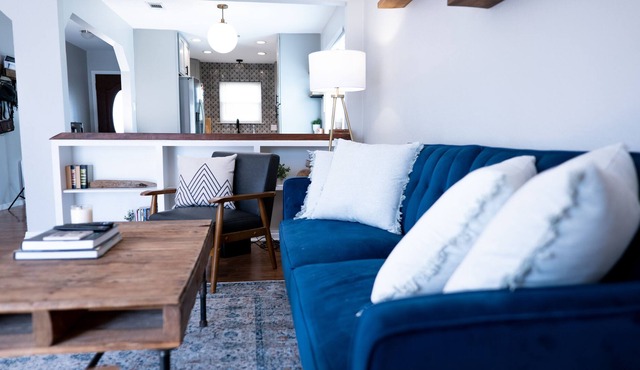 Affordable 3BR home close to airport and DT Austin