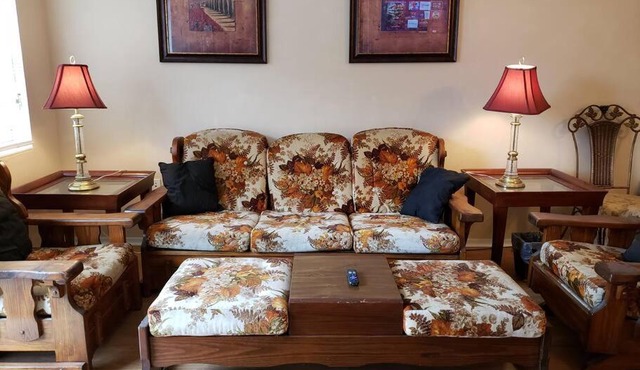 Affordable, convenient pet-friendly family space