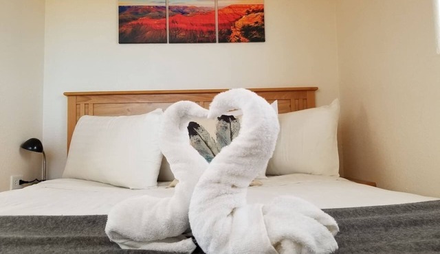 Affordable Getaway near Grand Canyon Sleeps 4