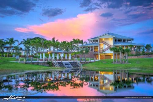 Affordable Home In Royal Palm, Near Water GWH