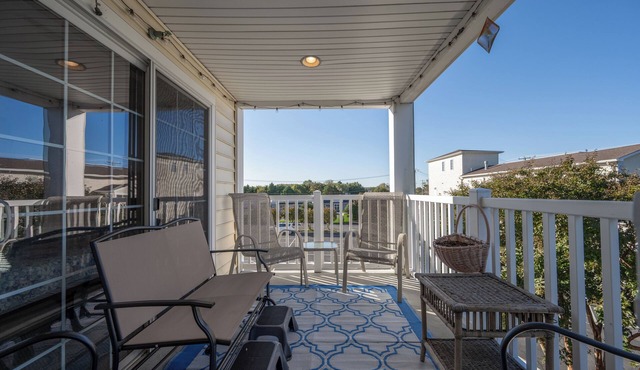 AFFORDABLE! JUST SHORT DRIVE TO BEAUTIFUL BETHANY BEACHES - Ocean View, DE