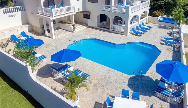 Affordable Luxury at 6 BR Fully Staffed Caribbean Vacation Villa