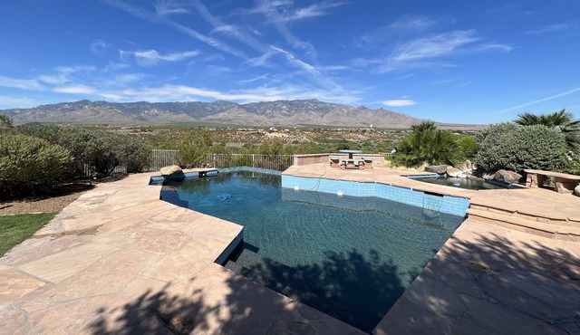 Affordable Luxury Desert Oasis with expansive Mt Graham views