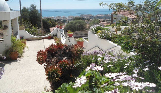 Affordable nice apartment with 1 bedroom for individualists m. garden