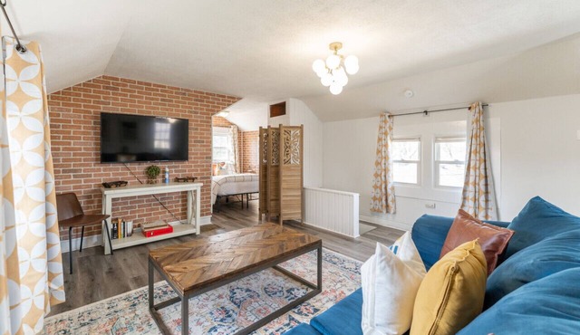 Affordable, Peaceful, Private @ Ruoff/Grand Park