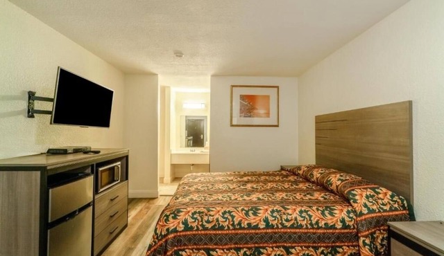 Affordable Rates w/Convenient Location
