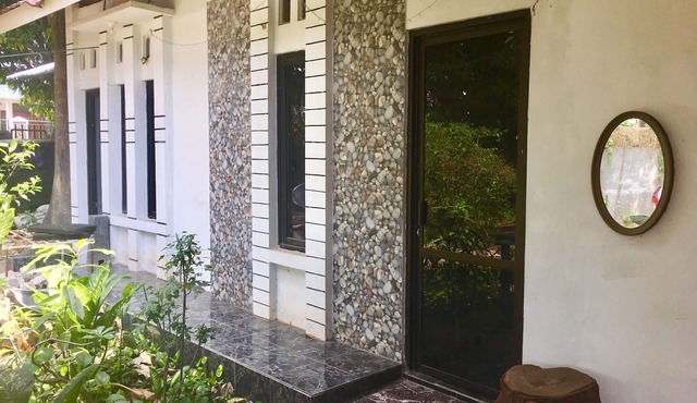 Affordable Room with Private Bathroom