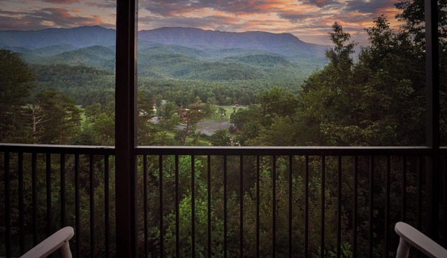 Affordable stay with gorgeous views!