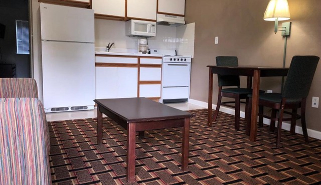 Affordable Suites Burlington