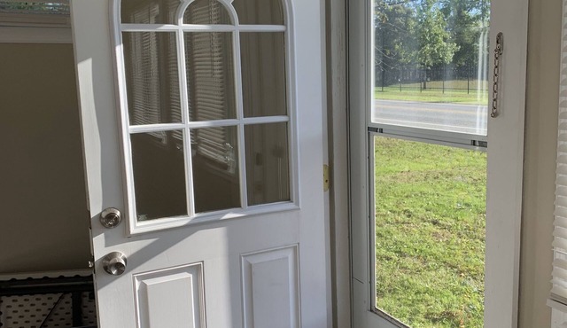 AFFORDABLE Farmhouse in Cape May County, NJ PRIVATE 3 Acres & Close to Beaches.