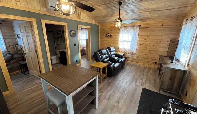 Afordable cozy cabin