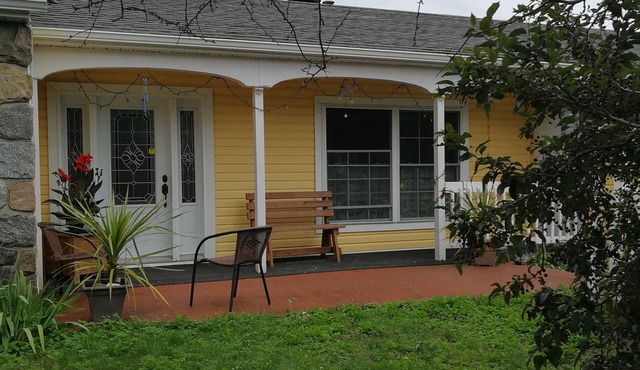 Afordable summer charming Cottage , fits 5 per, beautiful surrounding .