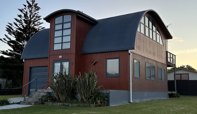 After Dune Delight n3 Bedroom, 2 Bathroom, fully fenced Home