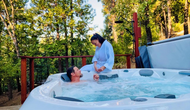 After Ski Private Hot Tub Near Bear Valley