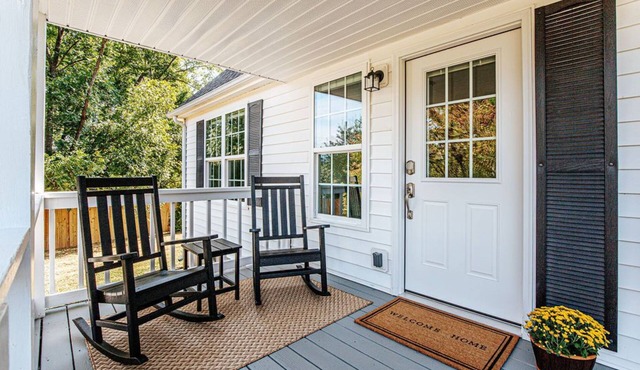 Afton Cottage w/Hot Tub, Firepit, Mountain Views