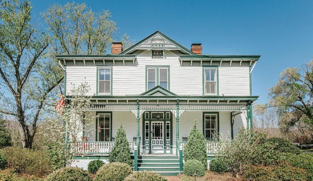 Afton Mountain Inn