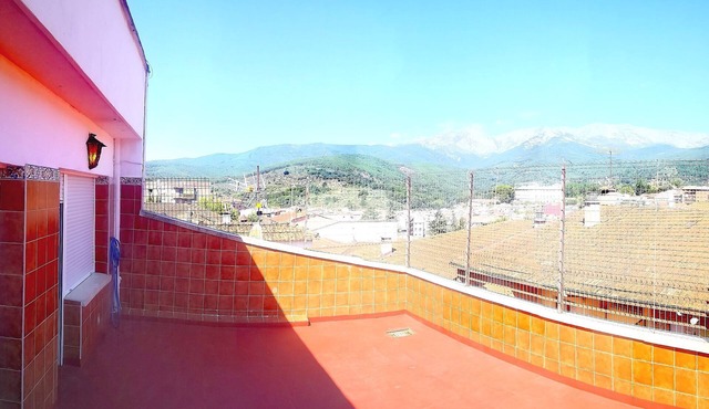 AG2 - Apartment with terrace and barbecue in Gredos Sur