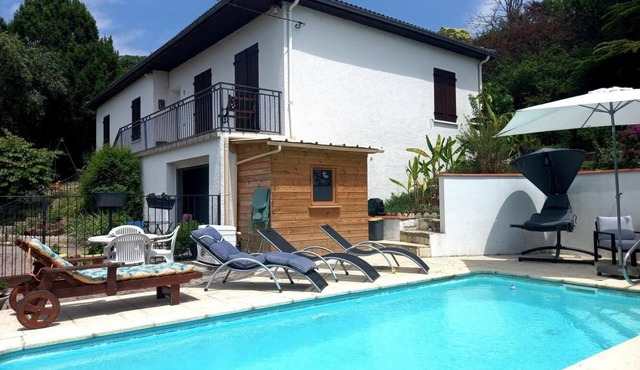 Agen Lot et Garonne Villa Heated Pool get Promotion in July