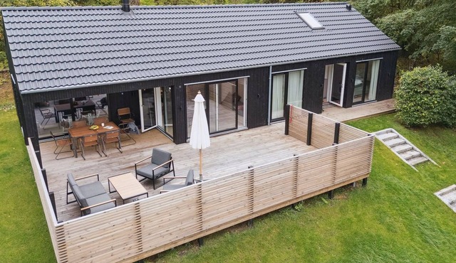 "Aggi" - 850m from the sea by Interhome