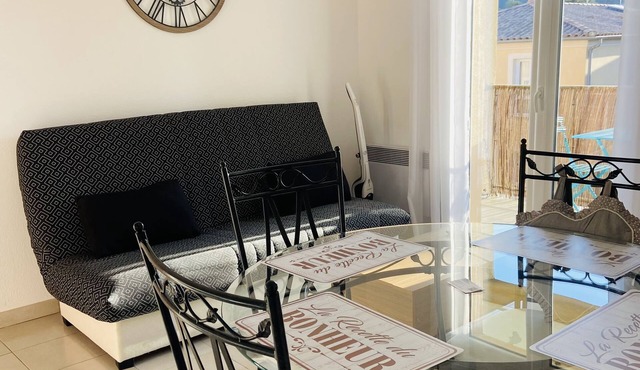 Agréable T2 au Coeur du Massif de la Sainte Baume