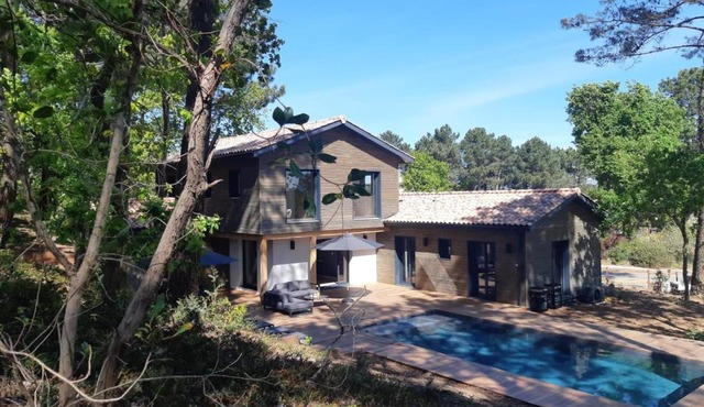 Agréable Villa Domaine du Golf Piscine CHAUFFEE