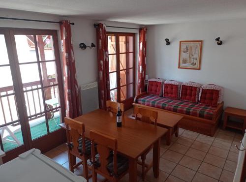 Agréable appartement avec balcon dans résidence calme