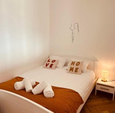 Agréable Studio Chantilly avec balcon et parking securisé