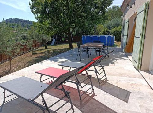 agréable villa au calme avec vue