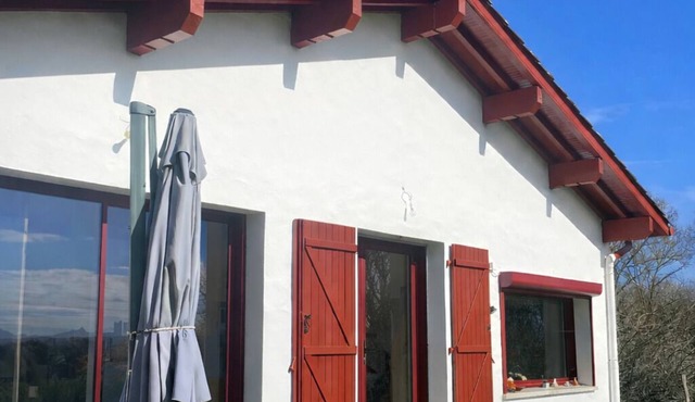 Ahetze - House 90 m², quiet, terrace, mountain view, near Guéthary