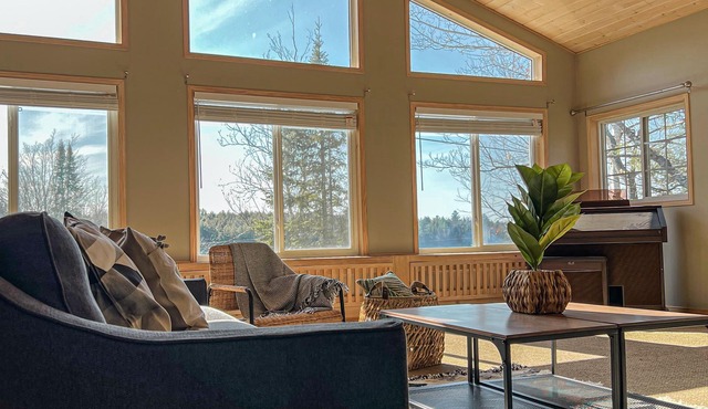 Ahmic Lake Resort's 5-bedroom Luxury House