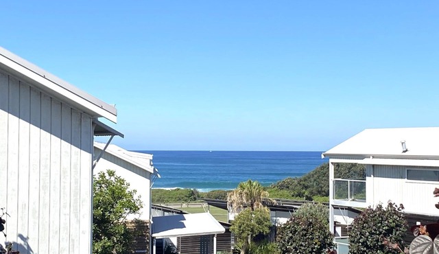 Ahoy Villa at Caves Beach Villas