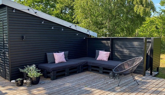 "Aida" - 400m from the sea by Interhome