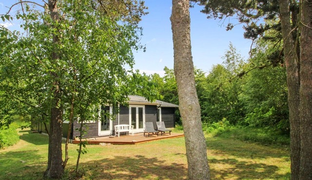 "Aida" - 400m from the sea by Interhome