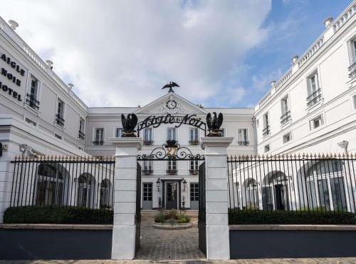 Aigle Noir Hotel Fontainebleau - MGallery Collection