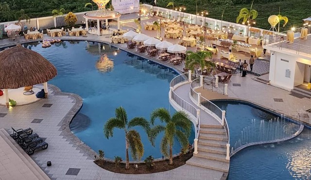 Aimas Hotel & Convention Centre