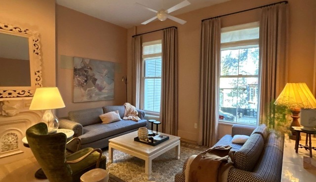 Ainslie Haven Williamsburg 3BR Apt w Garden