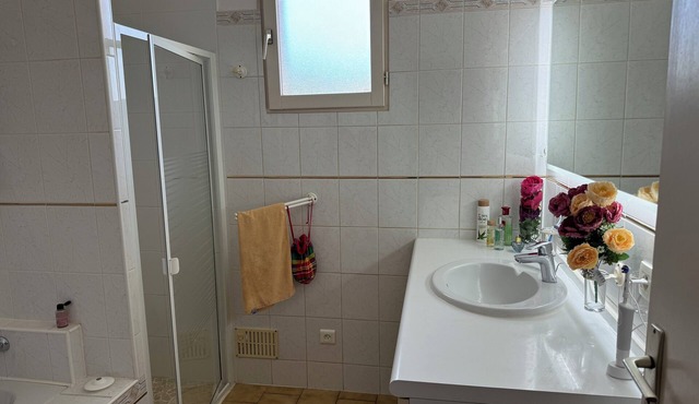 Air-conditioned villa with private swimming pool, South Ardèche, 5 minutes from the heart of the Gorges.