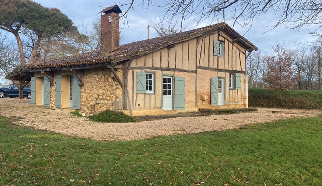 Air conditioning and swimming pool in the heart of Armagnac