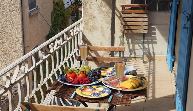 Air-conditioned & heated cottage in picturesque Pernes-les-Fontaines