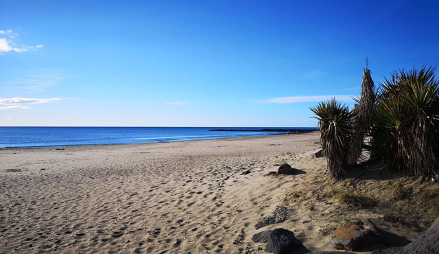 Air-conditioned 3-bedroom duplex apartment with WiFi in Cap d'Agde, very close to the beach
