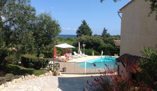 Air conditioned apartment, fully equipped, nice, for a good holiday. WIRELESS.