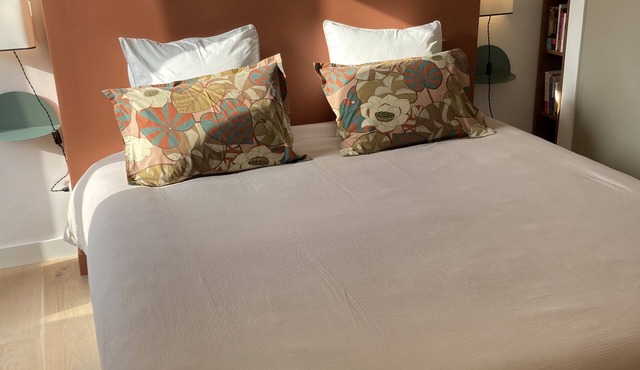 Air-conditioned apartment with sea view 2 minutes from the beach