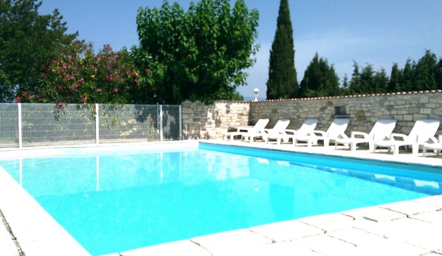Air-conditioned, classified* gîte with heated pool near the Gorges de l'Ardèche