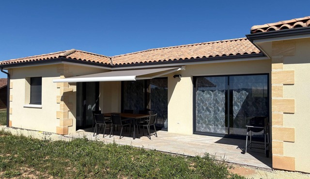 Air-conditioned country house for 6 people in Périgord Noir