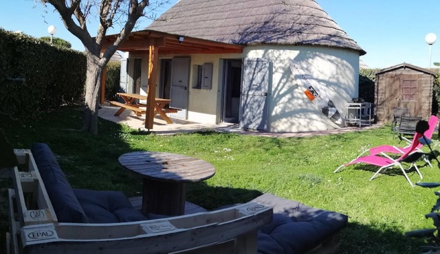 Air-conditioned fisherman's farmhouse with private wifi