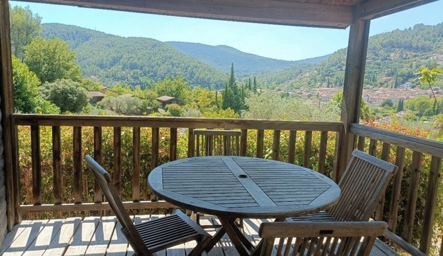 Air-conditioned chalet Provence-Alpes-Côte-d'Azur